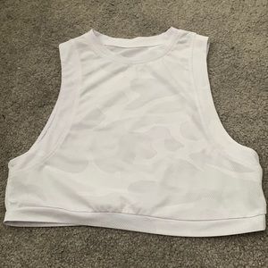 white work out tank top